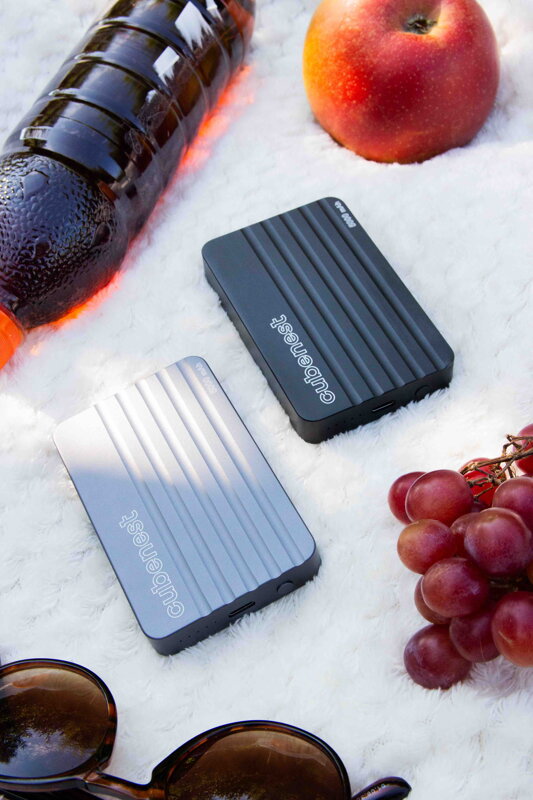 Cubenest Magnetyczny bezprzewodowy powerbank S1B1 szary