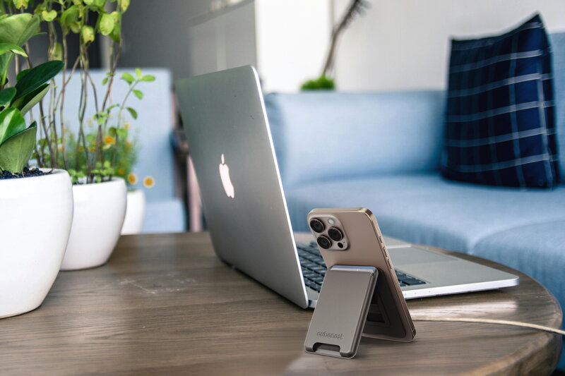 Cubenest Premium magnetyczny portfel i stojak WT01S złoty