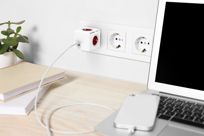 Cubenest PowerCube Original USB A+C PD 20 W czerwona
